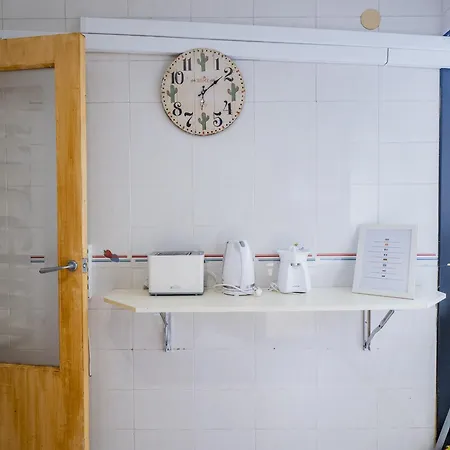 Cubo's De Lacroix & Pool Fuengirola