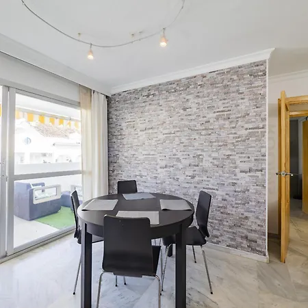 Cubo's De Lacroix & Pool