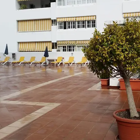 Apartment Cubo's De Lacroix & Pool *