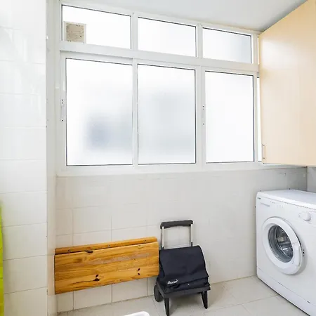 Apartment Cubo's De Lacroix & Pool Fuengirola