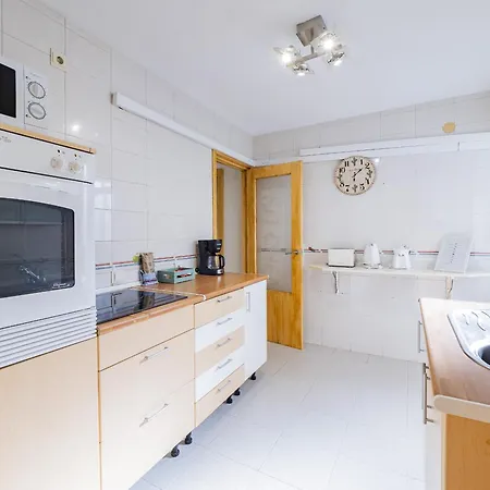 Apartment Cubo's De Lacroix & Pool