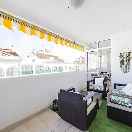 דירה Cubo's De Lacroix & Pool *