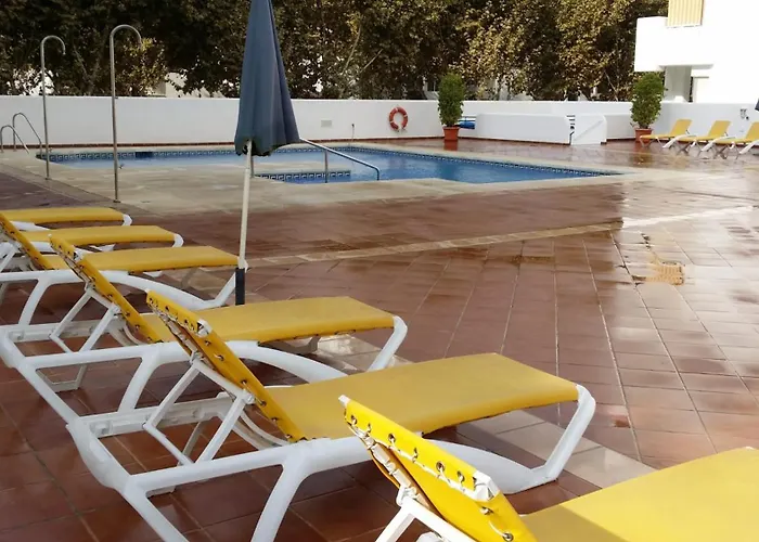 Appartement Cubo's De Lacroix & Pool