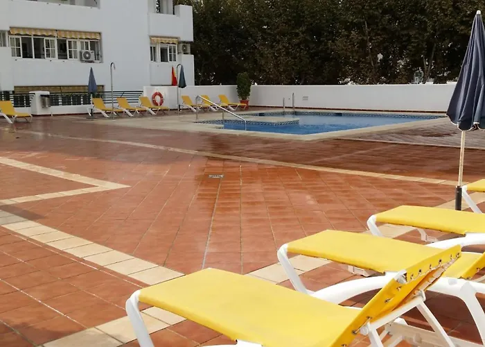 Appartement Cubo's De Lacroix & Pool *