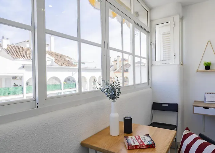 Cubo's De Lacroix & Pool Appartement *