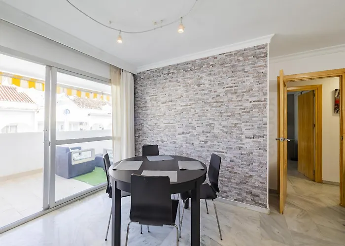 Cubo's De Lacroix & Pool