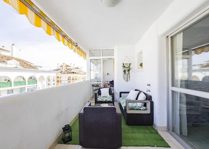 Cubo's De Lacroix & Pool Appartement *