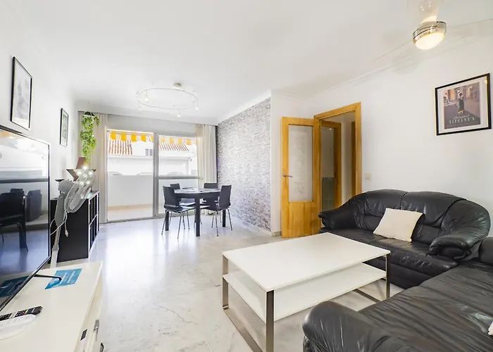 Apartament Cubo's De Lacroix & Pool *