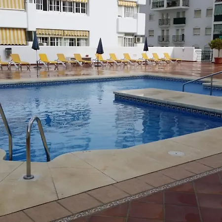 Апартаменти Cubo's De Lacroix & Pool *