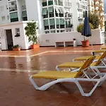 Cubo's De Lacroix & Pool * Fuengirola