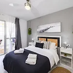 Cubo's De Lacroix & Pool Appartement
